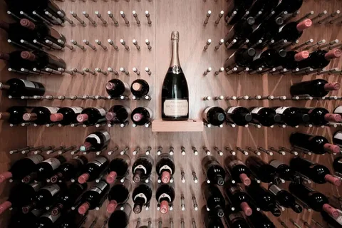 wine bottle pegs, wine rack pegs, wine bottle pegs Melbourne, wall mounted wine pegs wine pegs