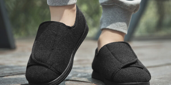 support shoes for elderly